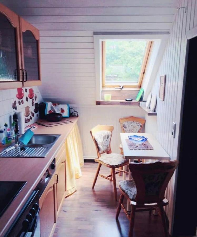 Gemuetliche 3 Raum Wohnung Im Dachgeschoss Ehrenfriedersdorf ภายนอก รูปภาพ